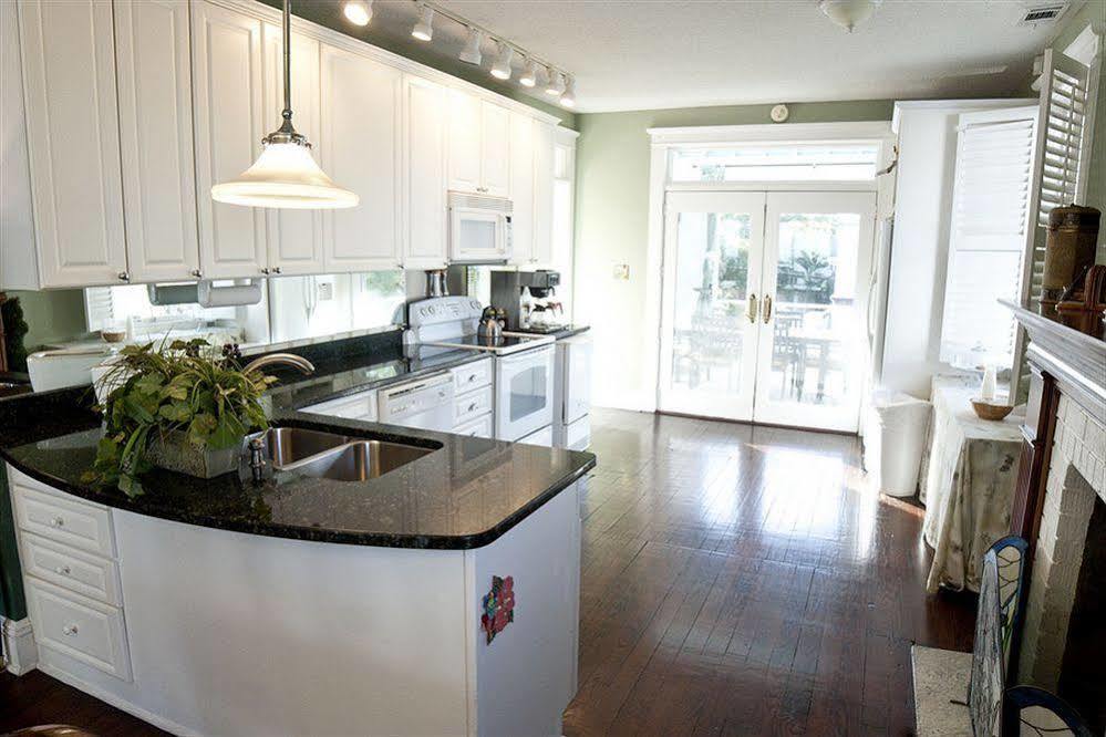 Desoto Beach Bed And Breakfast Tybee Island Exterior foto